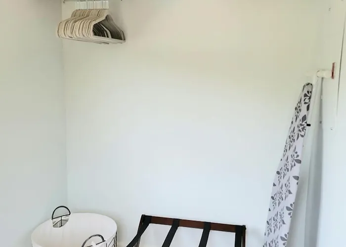 Kelley House Apartment
